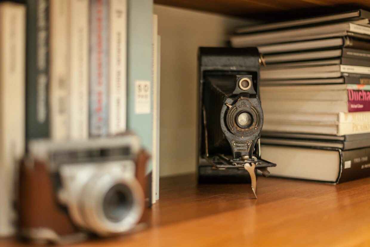 shallow focus photo of vintage black camera